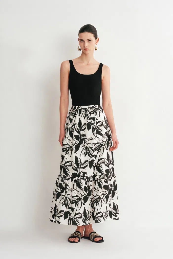 9581-dries-braided-black-tank-top-in-tencel-silk-knit-1.webp