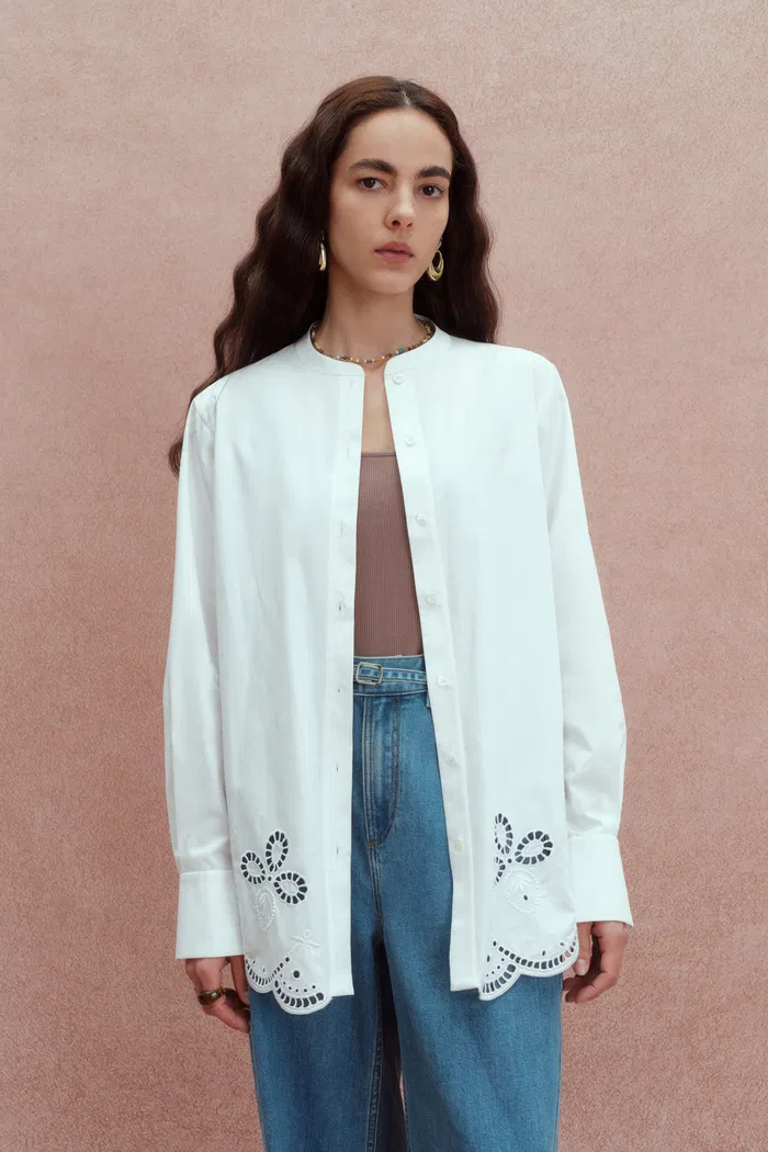 9595-jolanda-flora-openwork-embroidery-hem-shirt-in-premium-cotton-1.webp