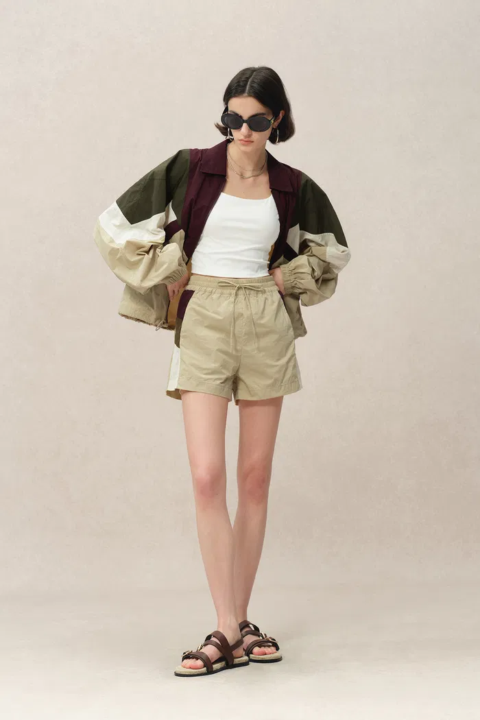 9645-trea-tracksuit-jacket-and-track-shorts-set-in-water-resistant-nylon-1.webp