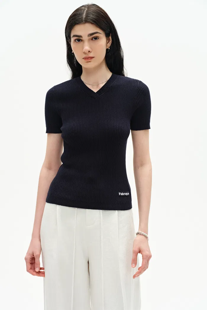 9683-alexa-v-neck-short-sleeve-sweater-in-rare-alxa-cashmere-blend-1.webp