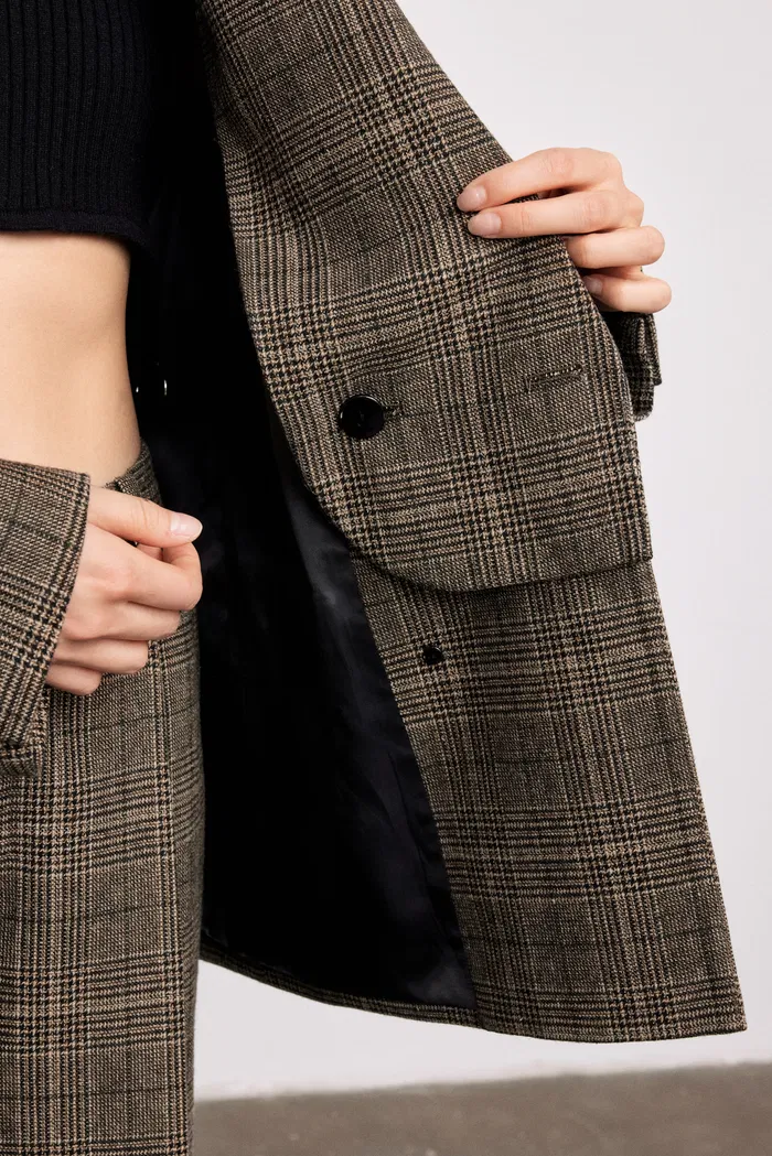 9694-seera-detachable-collar-plaid-blazer-in-wool-blend-1.webp