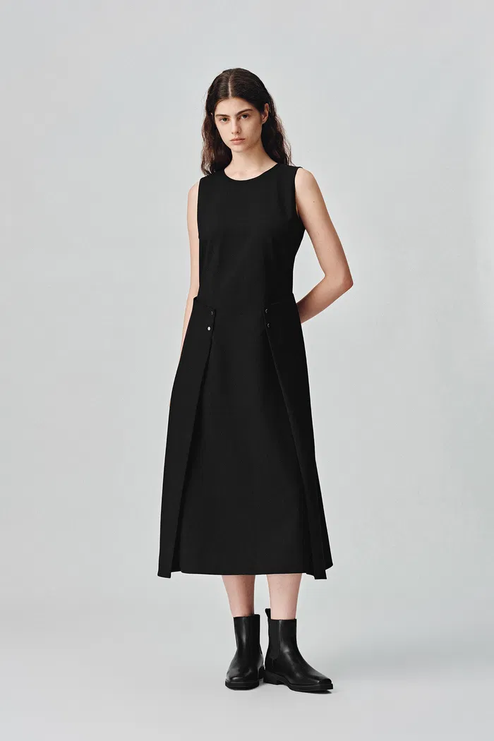 9708-zaha-pleated-a-line-midi-dress-in-wool-blend-1.webp