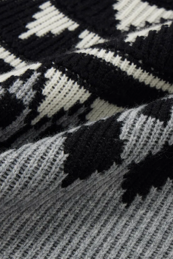 9716-delphine-fair-isle-knit-sweater-1.webp