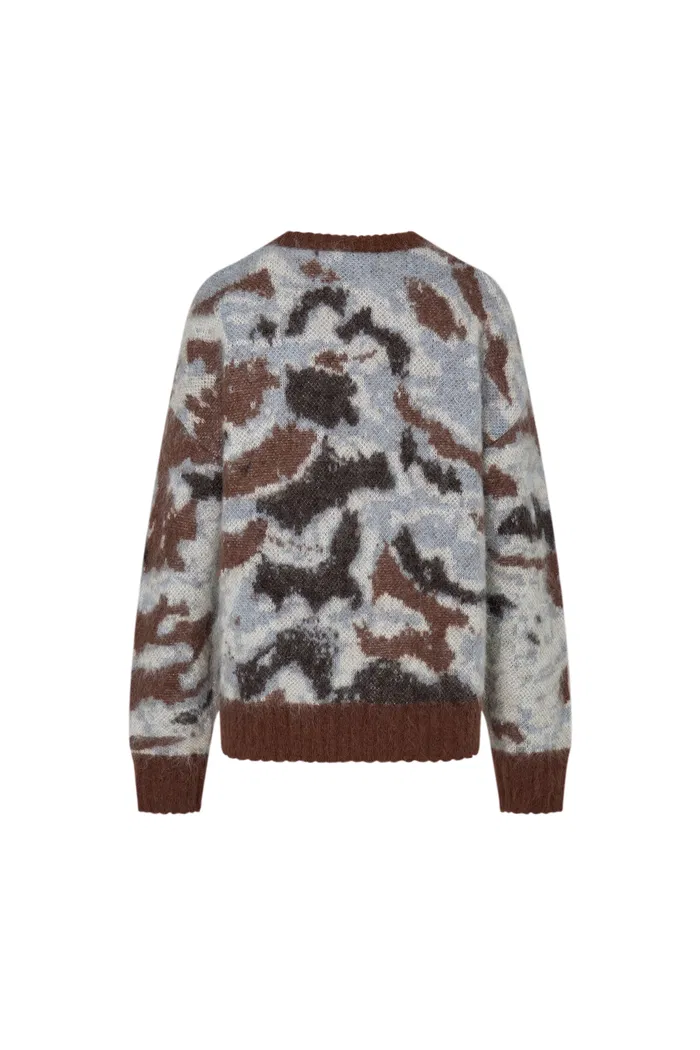 9740-fera-leopard-jacquard-sweater-in-kid-mohair-blend-knit-1.webp