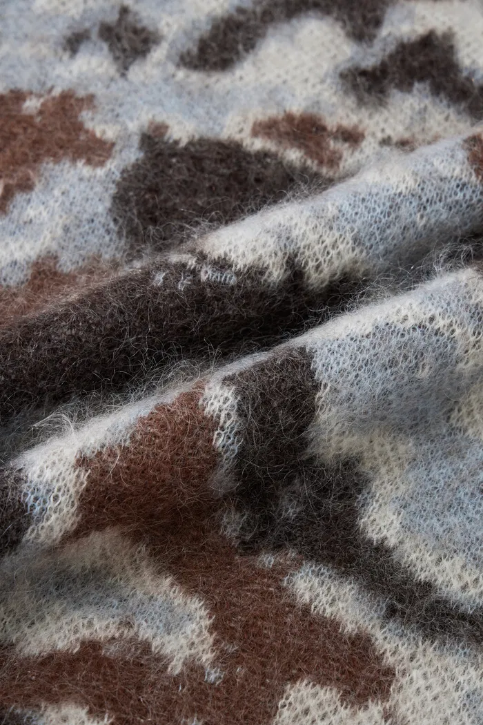 9740-fera-leopard-jacquard-sweater-in-kid-mohair-blend-knit-1.webp
