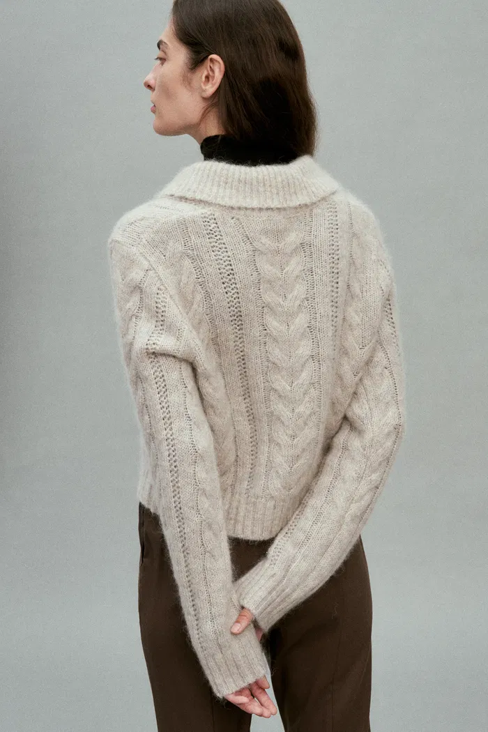 9756-moon-lapel-sweater-in-kid-mohair-wool-knit-1.webp