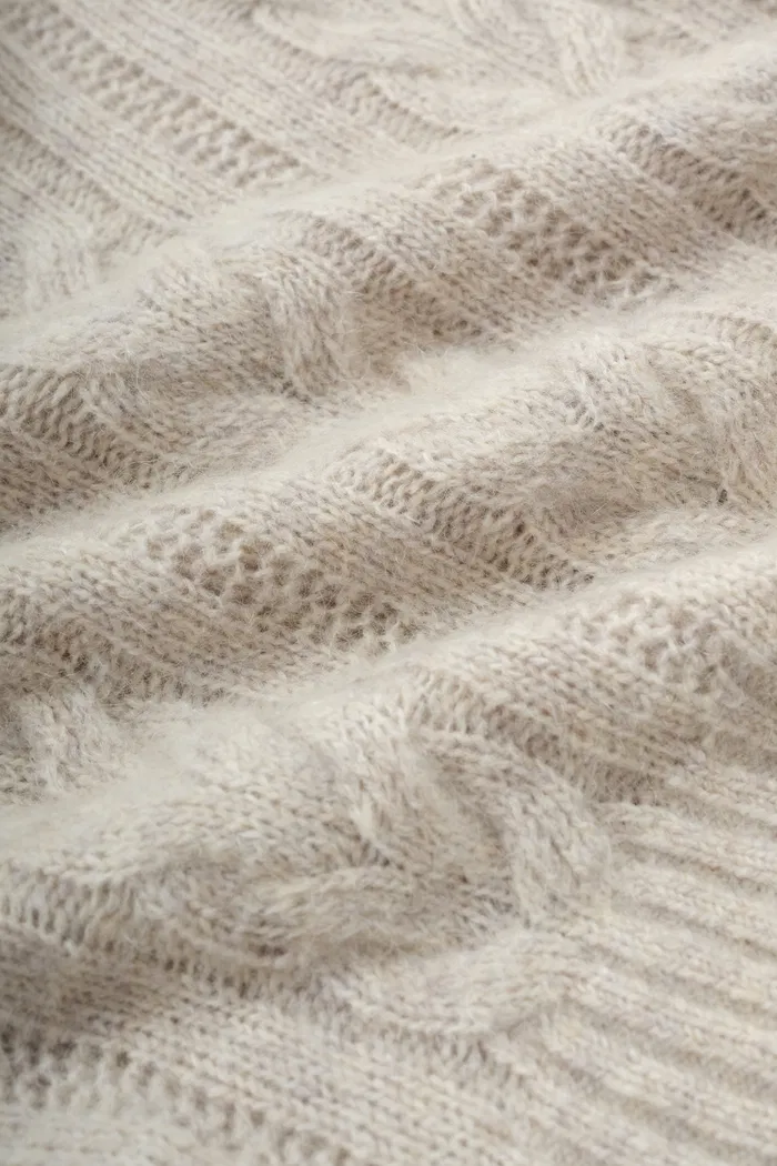 9756-moon-lapel-sweater-in-kid-mohair-wool-knit-1.webp