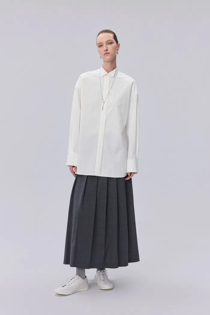 9812-tuxedo-wing-collar-shirt-in-cotton-bubble-yarn-1.webp