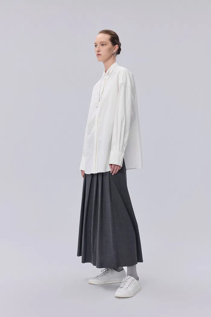 9812-tuxedo-wing-collar-shirt-in-cotton-bubble-yarn-1.webp