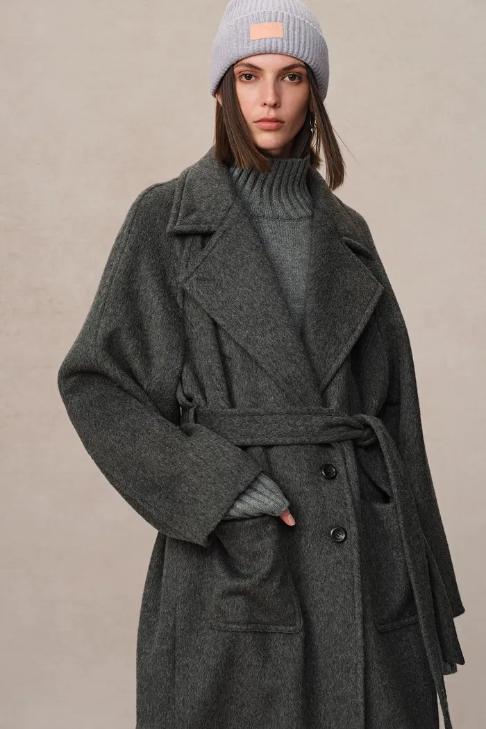 982-rond-lapel-overcoat-in-alashan-camel-wool-silk-1.webp