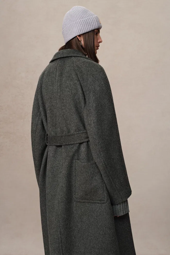 982-rond-lapel-overcoat-in-alashan-camel-wool-silk-1.webp