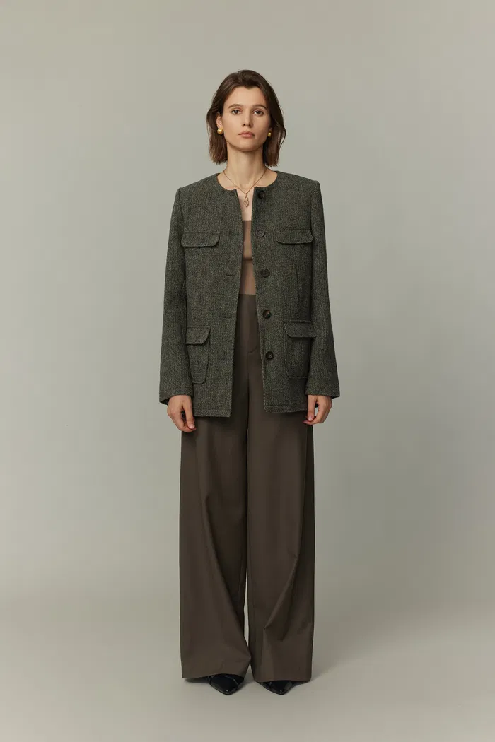 9820-lyudmila-safari-pockets-blazer-in-wool-herringbone-1.webp