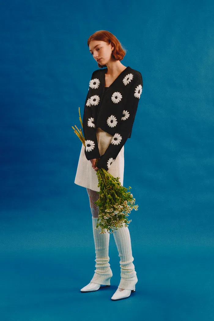 9910-daisy-embroidered-cardigan-in-merino-wool-blend-1.webp