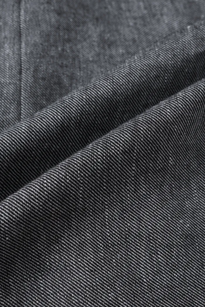 9932-lilian-sharp-lapel-straight-cut-blazer-in-merino-linen-blend-1.webp