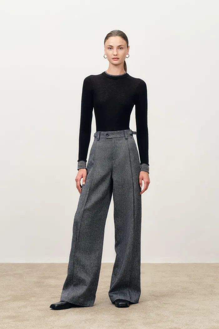 9938-lillian-adjustable-waistband-trousers-in-merino-linen-blend-1.webp
