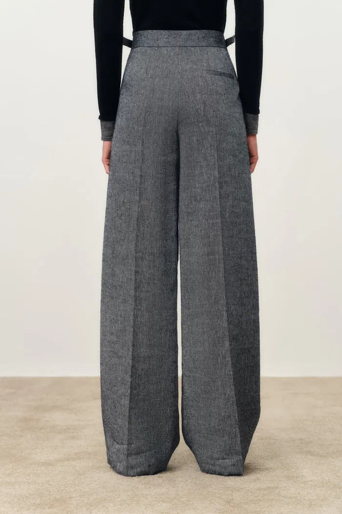 9938-lillian-adjustable-waistband-trousers-in-merino-linen-blend-1.webp
